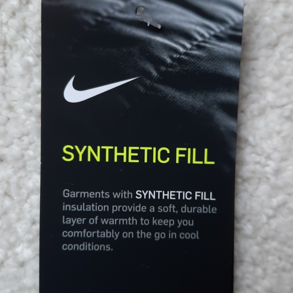 Boys Nike puffer jacket - Picture 3 of 10